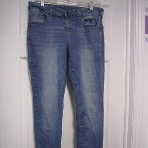 Authentic American Heritage Size 11